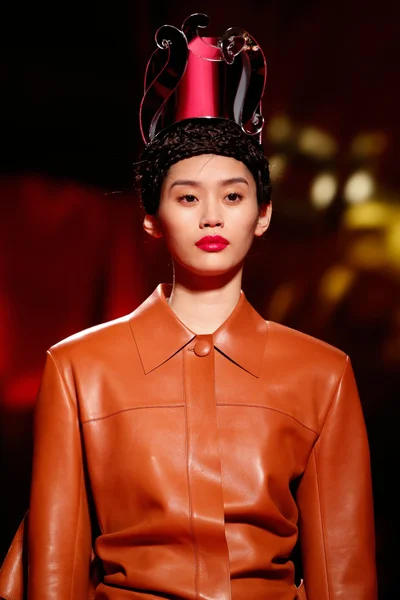 Look 6
